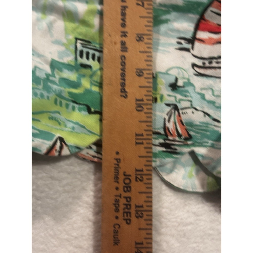 Crown & Ivy Shorts Women's 10 Scenic Print Summer Sailboat Scallop Trim - Picture 5 of 9